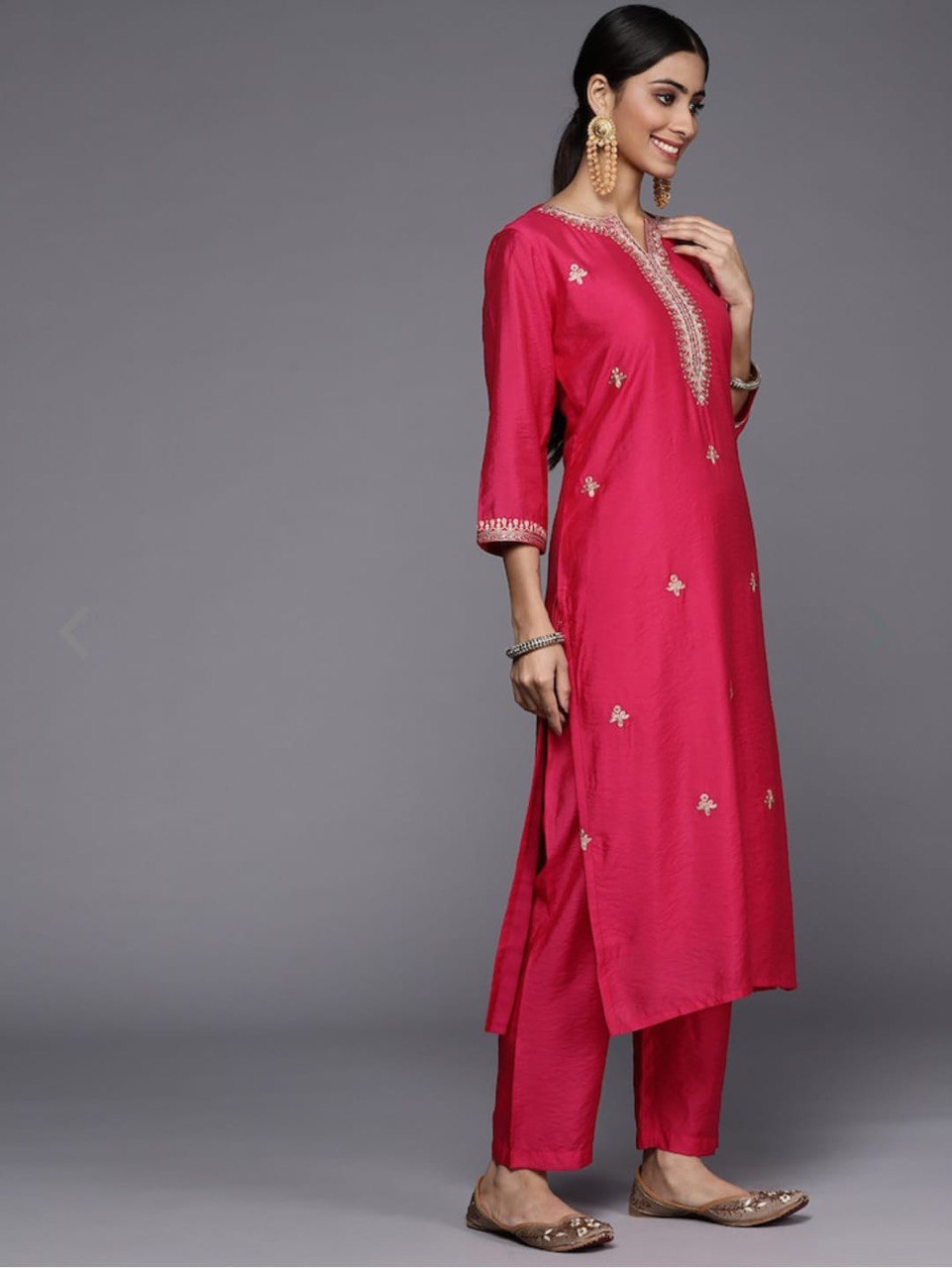 Viscose Magenta Embroidery Kurta Set With Dupatta