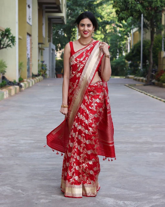 Red Banarasi Saree With Lichi Silk Fab