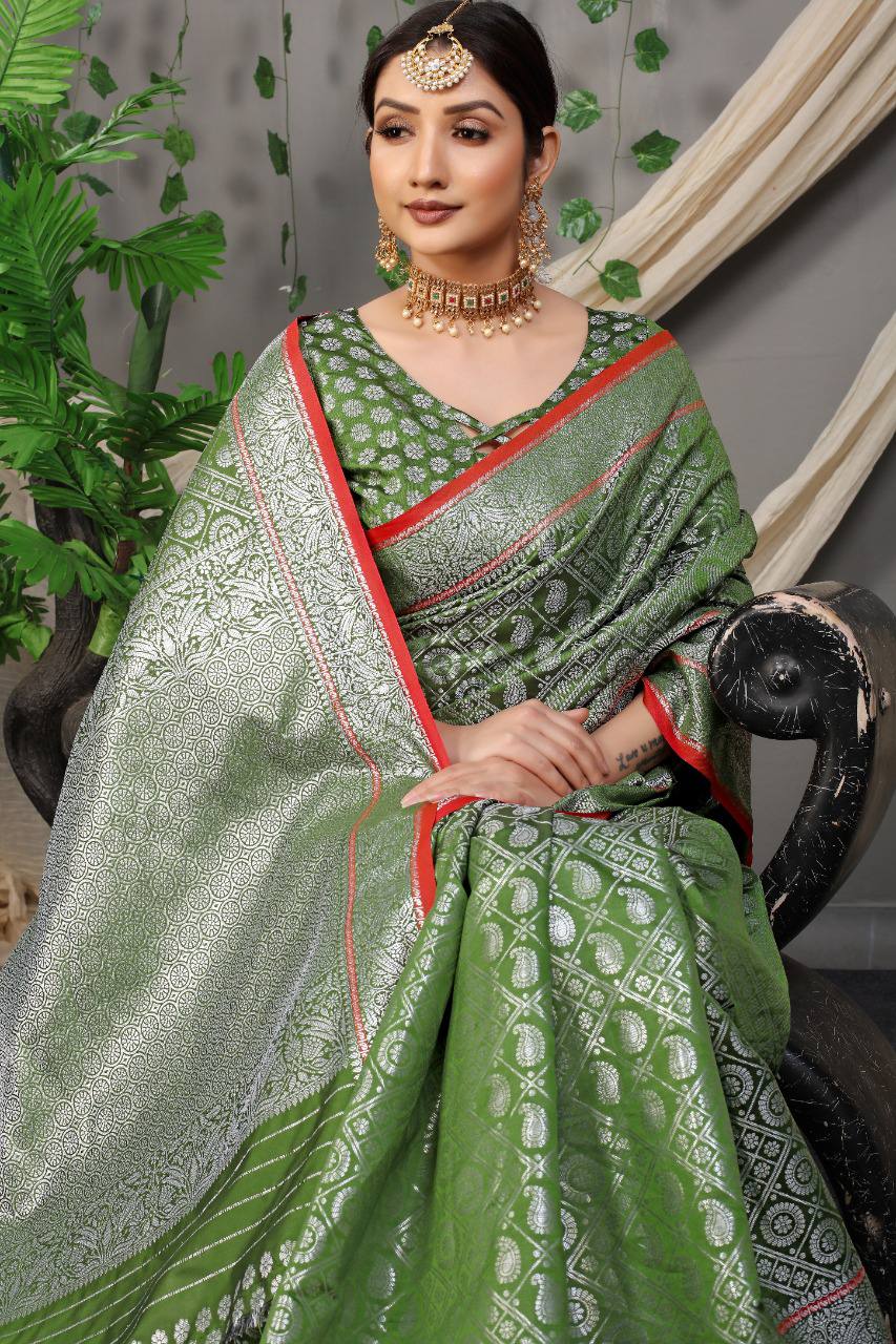 Latest Woven Silk Light Green Saree SARV139783