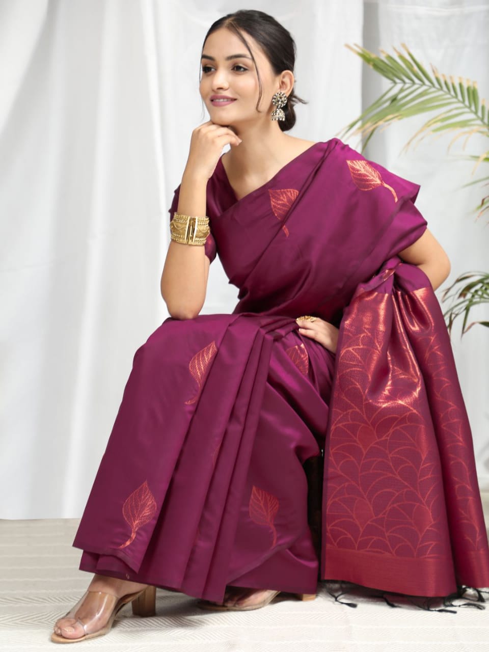 Buy Copper Brown Gulabo Banarasi Tissue Silk Zari Woven Saree by Designer  TASARIKA for Women online at Kaarimarket.com