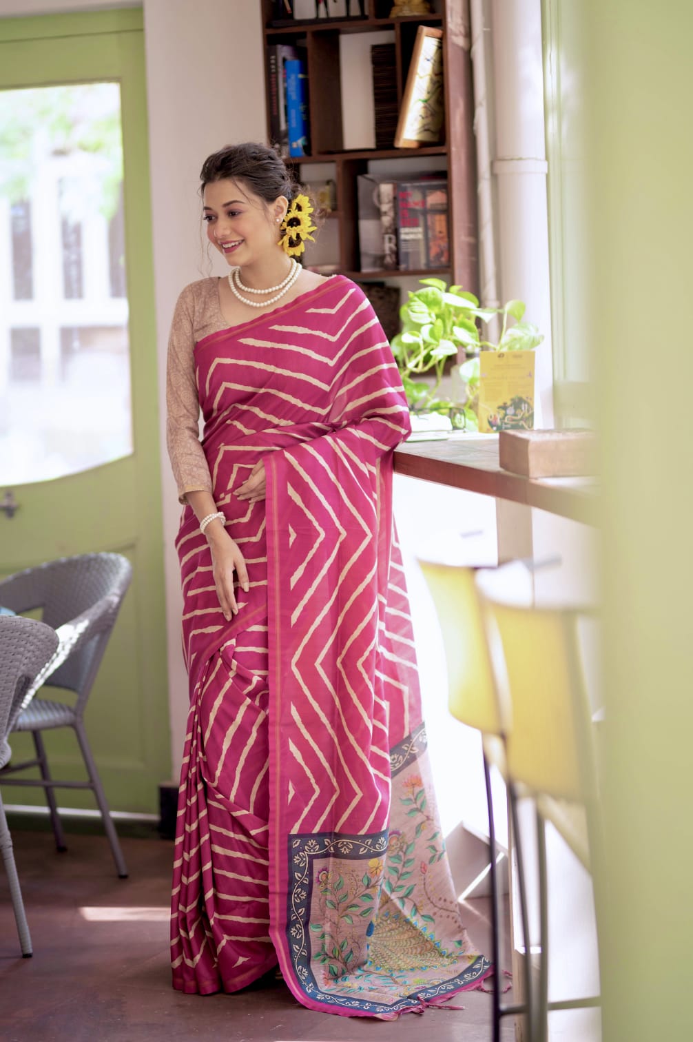 Rani Laheriya Saree With Kalamkari Peacock Pallu