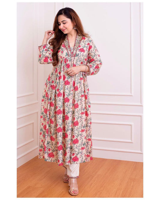 Flower Printed Kurta Set With Machine Embroidery