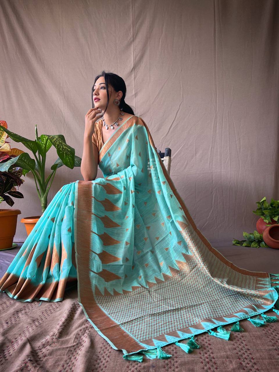 Handloom Cotton Slub Saree With Silver Zari Border And All Over Batik Print