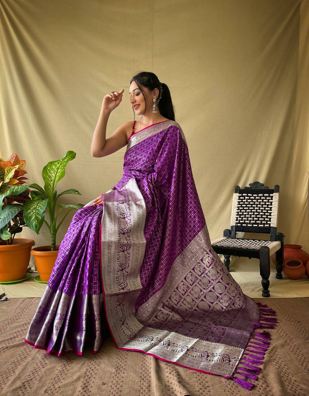 Kanchipuram Silk Brocade Lavender Saree | Kankatala